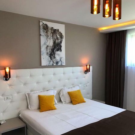 Mamaia Moments Villa, Mamaia Nord Нэводари Экстерьер фото